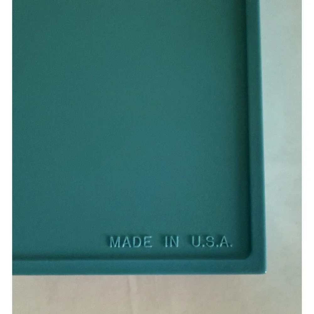 The Earring Book Plastic Layered Jewelry Organizer Case USA VTG 80s Classic